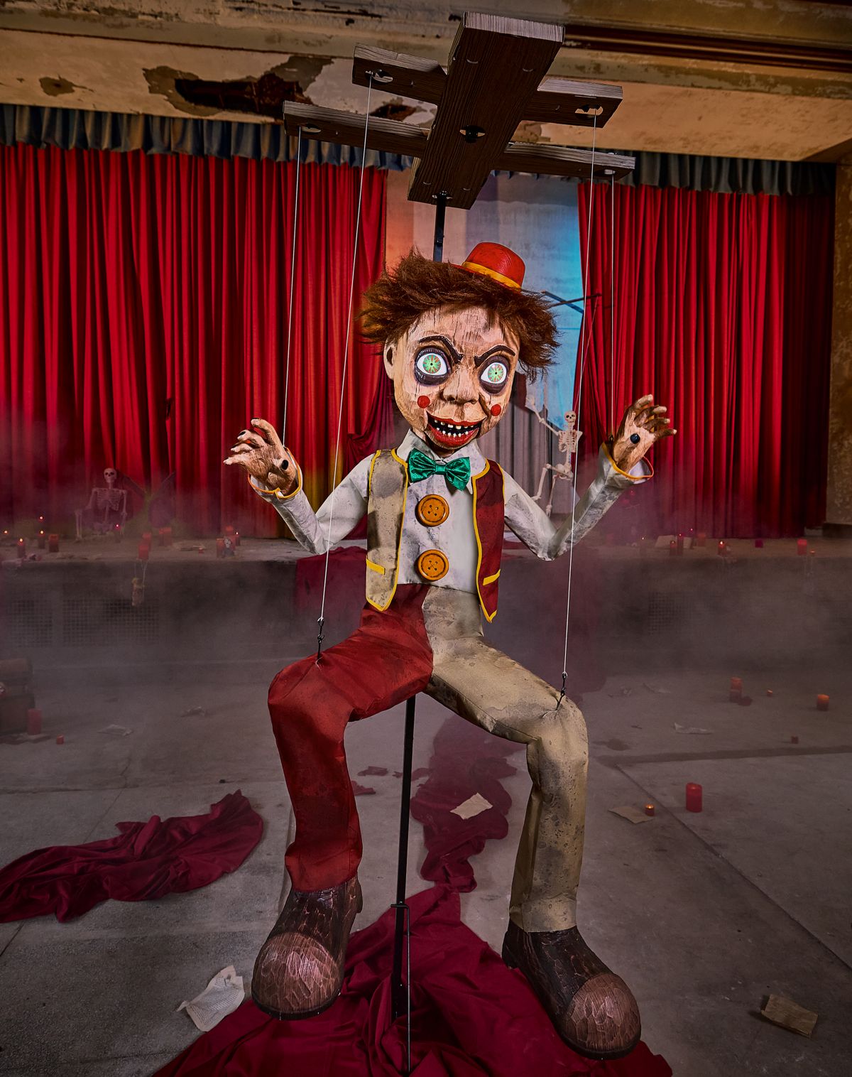 7 Ft 7 In Bobby Strings Animatronic - Image 2