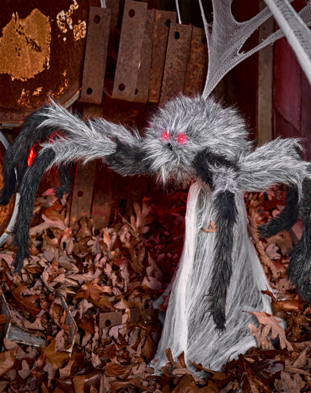 1 Ft 9 In LED Gray Jumping Spider Animatronic - Image 2