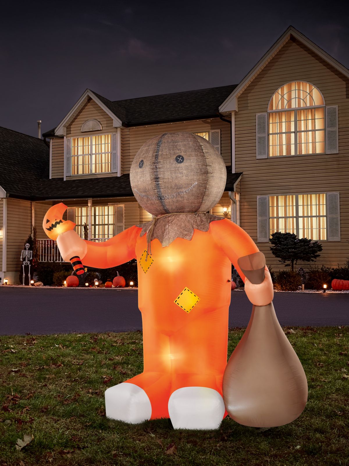 8 Ft Light-Up Sam Inflatable Decoration - Trick u0027r Treat