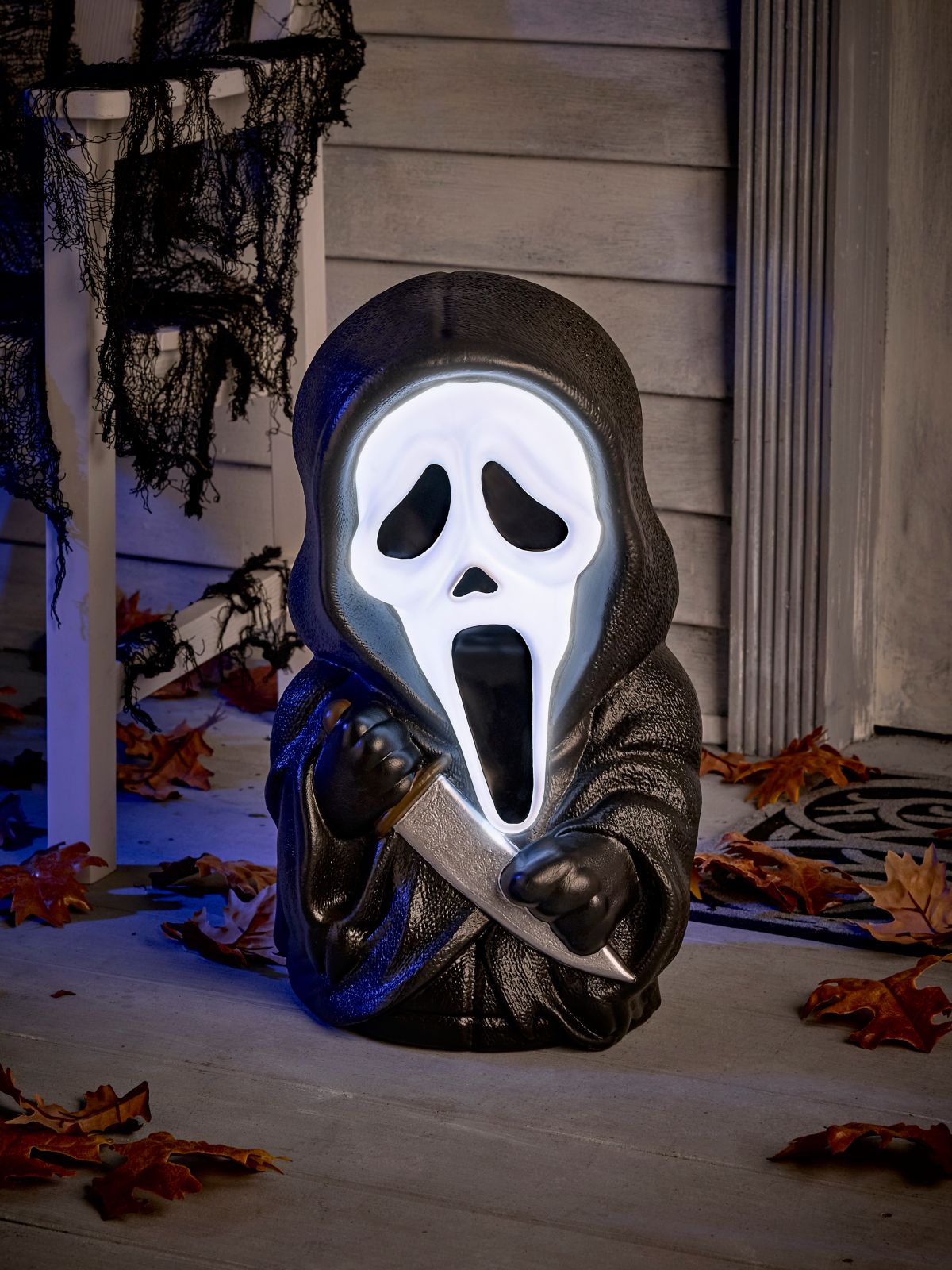 Light-Up Ghost Face Porch Buddy