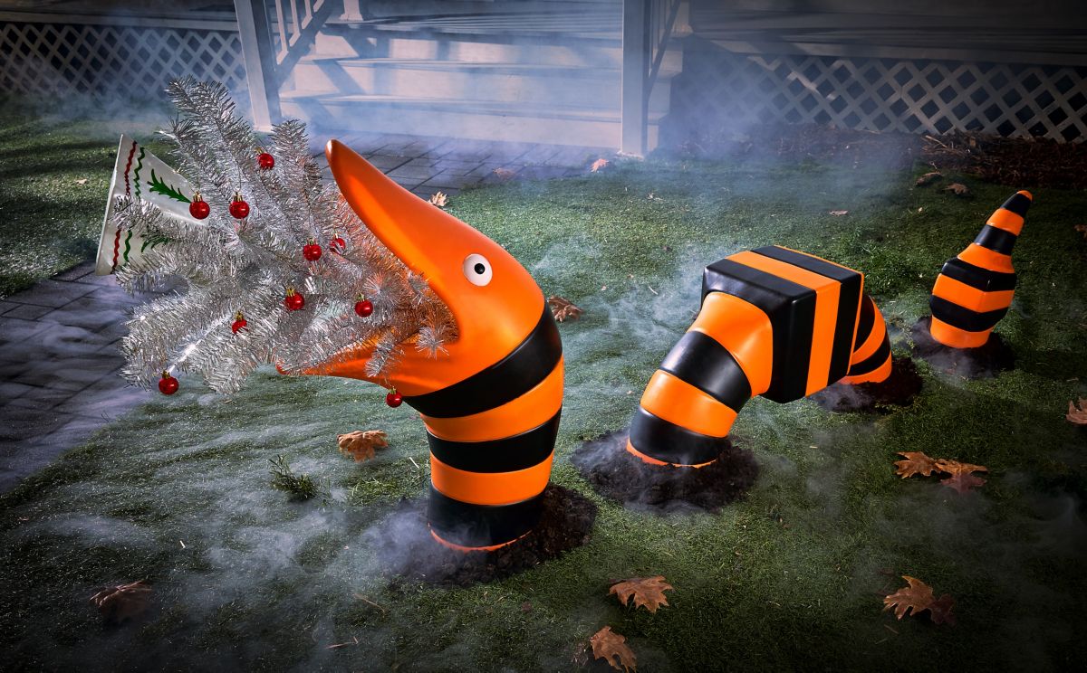 Ground Breaking Giant Snake Decoration - The Nightmare Before Christma