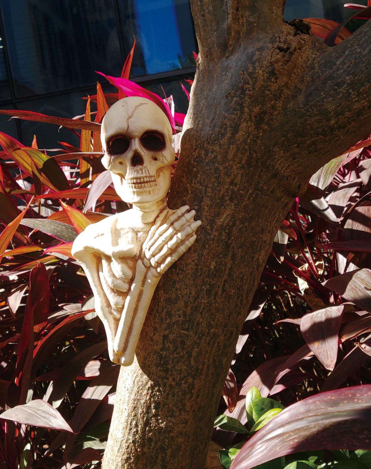 Skeleton Tree Mount Decoration