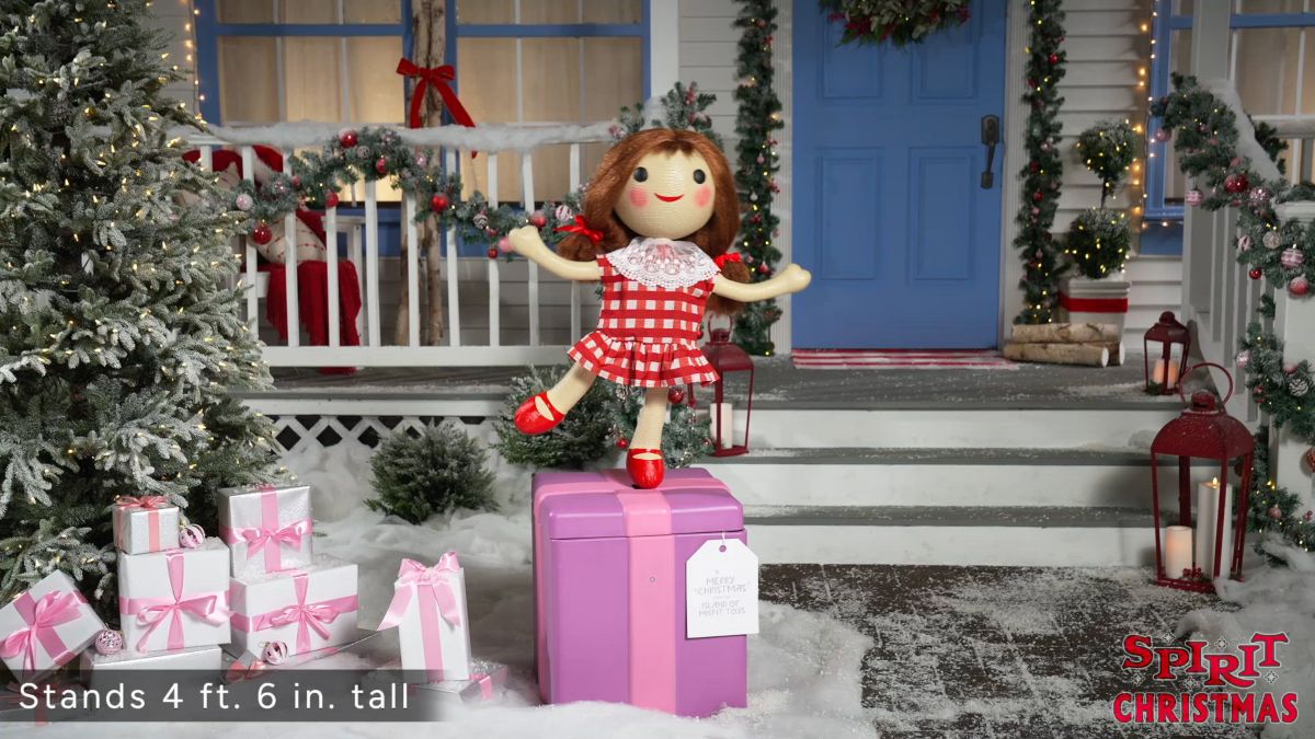 4 Ft 6 In Misfit Doll Animatronic - Rudolph the Red-Nosed Reindeer - Image 4